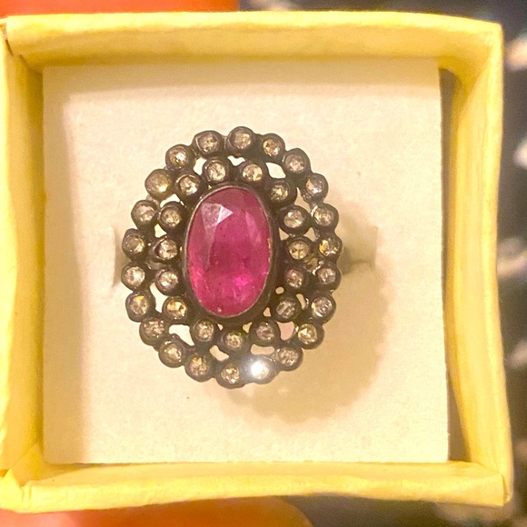 COPY - Antique 3ctw Ruby and old rose cut Diamond ring - Picture 2 of 5